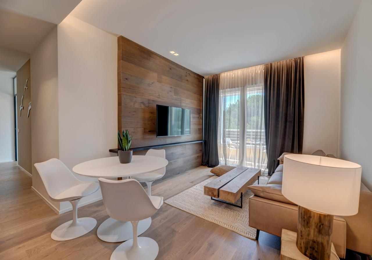Arveskida Suite Apartment Кальяри Экстерьер фото
