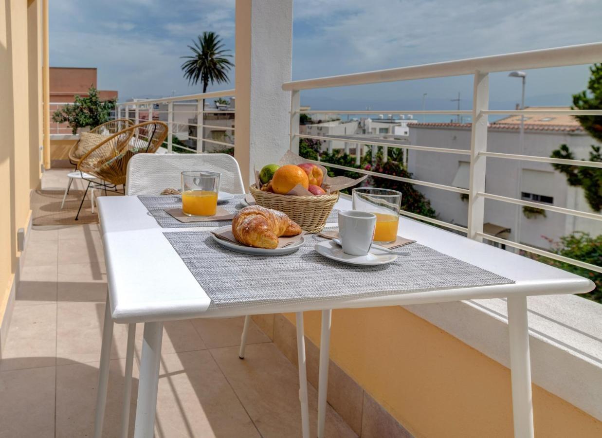 Arveskida Suite Apartment Кальяри Экстерьер фото